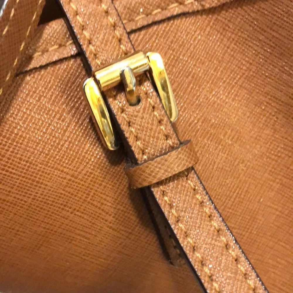 🤎Michael Kors Large carry all textured leather classic tote - Picture 8 of 14